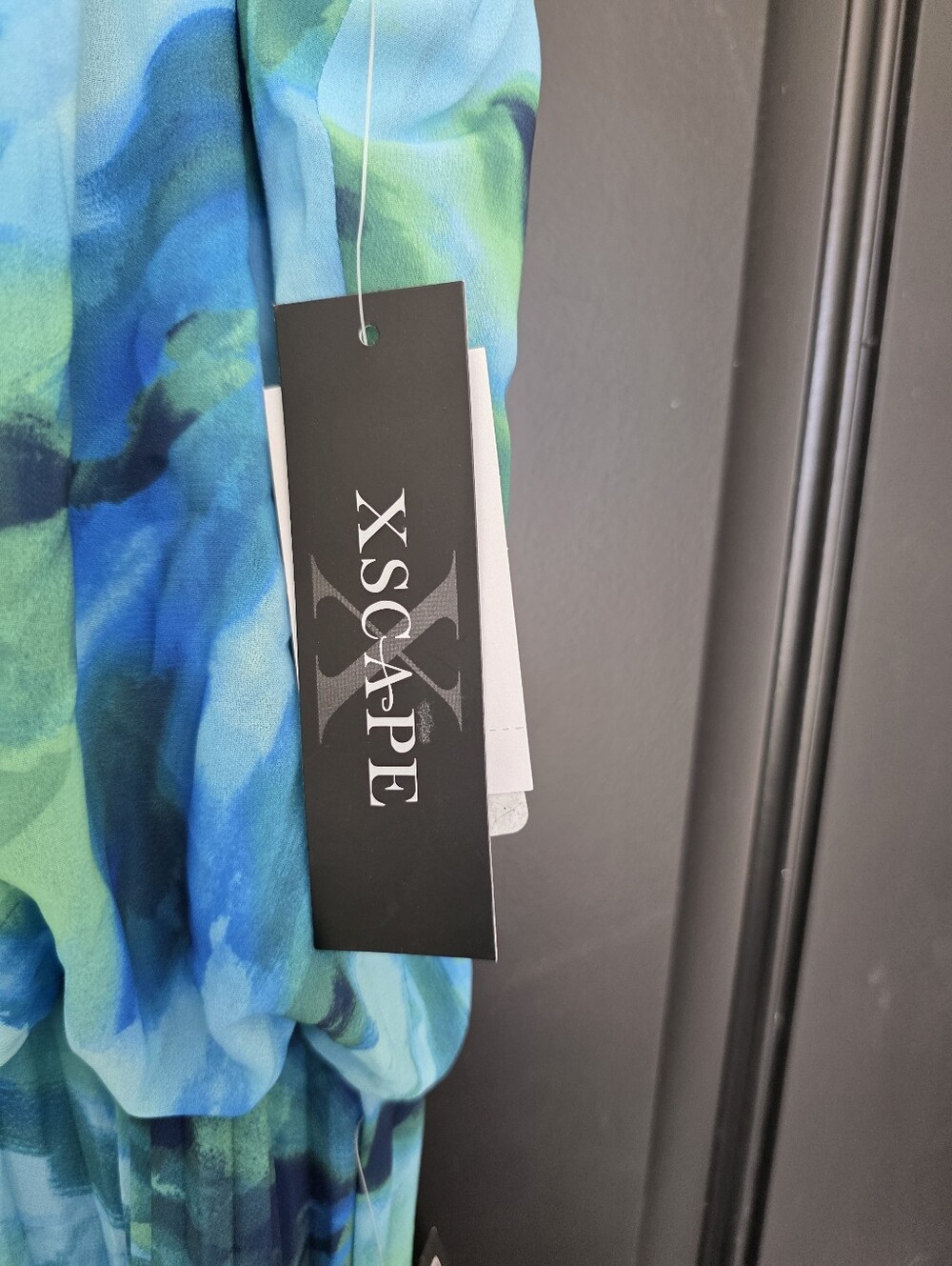 NWT Xscape Blue Green Printed Pleated Maxi Dress Sleeveless Blouson Size 10 $259 - Picture 6 of 11